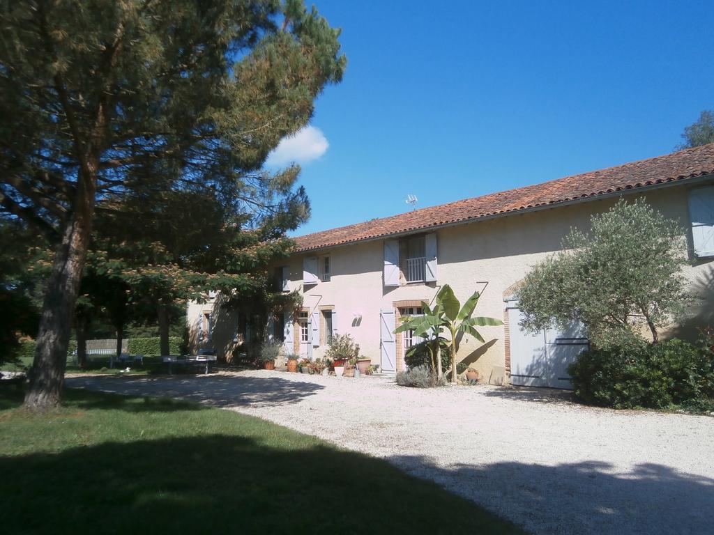 La Ferme Montplaisir Hotell Montesquieu-Volvestre Rum bild