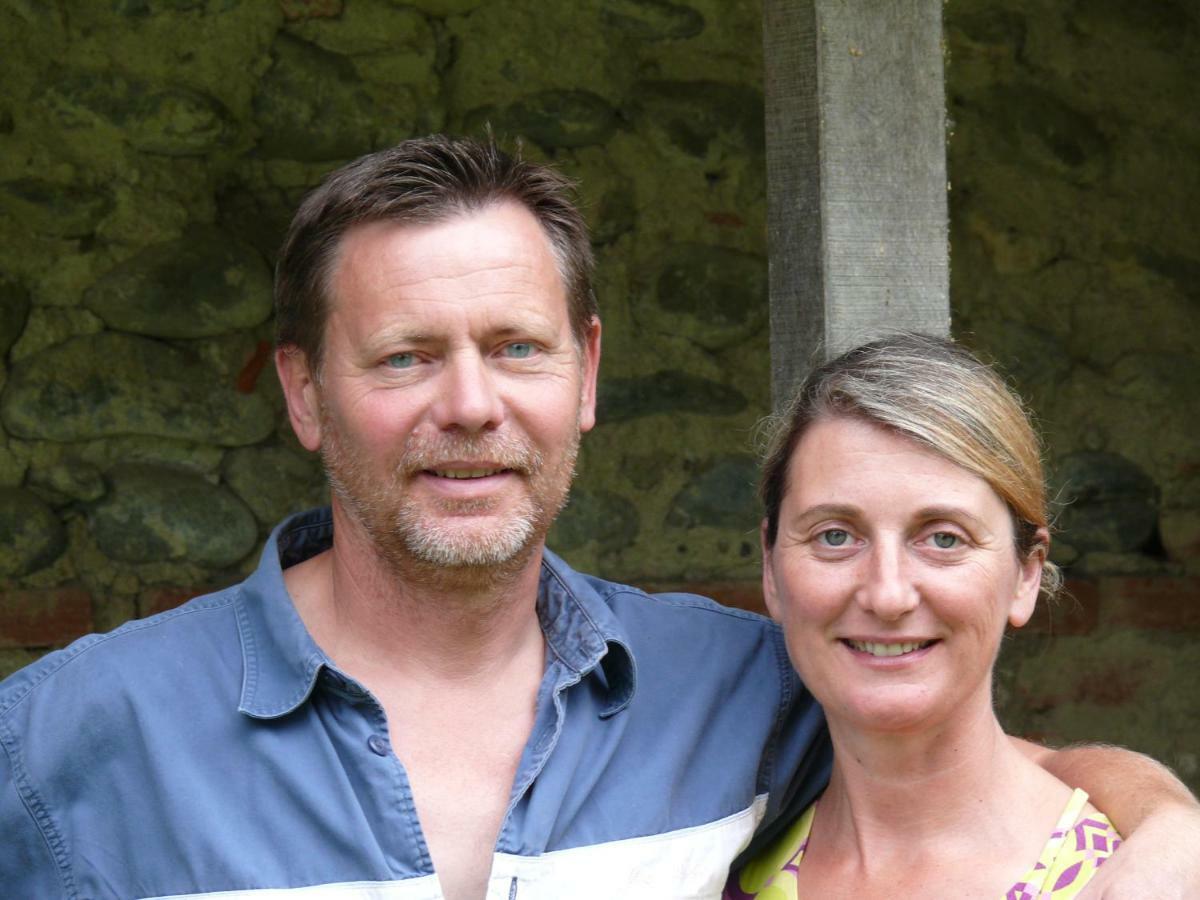 La Ferme Montplaisir Hotell Montesquieu-Volvestre Exteriör bild